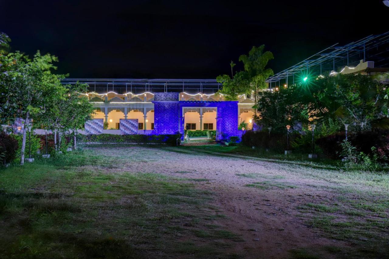 Brindavan Garden Resort & Spa Krishnarajasagara Bagian luar foto